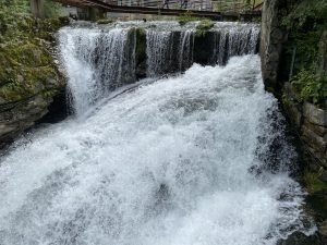 Wasserfall im Geiranger Fjord