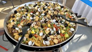 BBQ am Pool: Paella