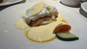 Clubstufe Kiss: Frühstück Egg Benedict